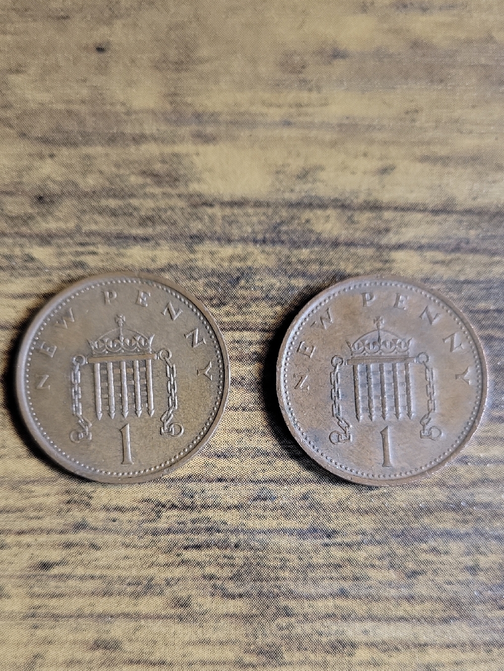 Pair of Vintage 1 New Penny Coins - Brown Copper Tone